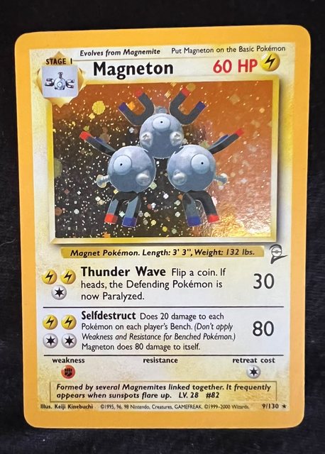 Magneton, frente da carta