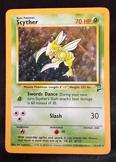 Scyther, frente da carta